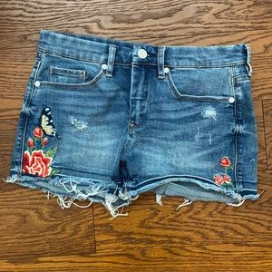 Blank NYC hiker short size 27 embroidered cut off